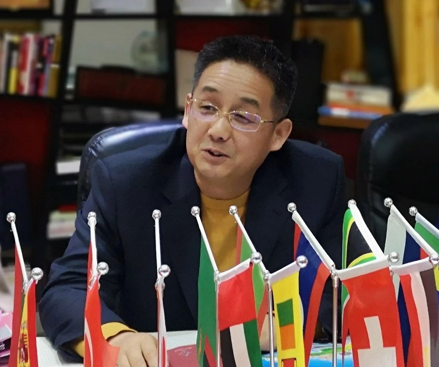 弘扬三牛精神·推动企业发展：陕西省新丝路企业发展促进会党支部召开学习全国“两会”精神会议(图9)