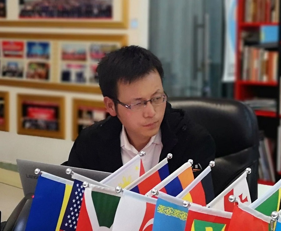 弘扬三牛精神·推动企业发展：陕西省新丝路企业发展促进会党支部召开学习全国“两会”精神会议(图16)